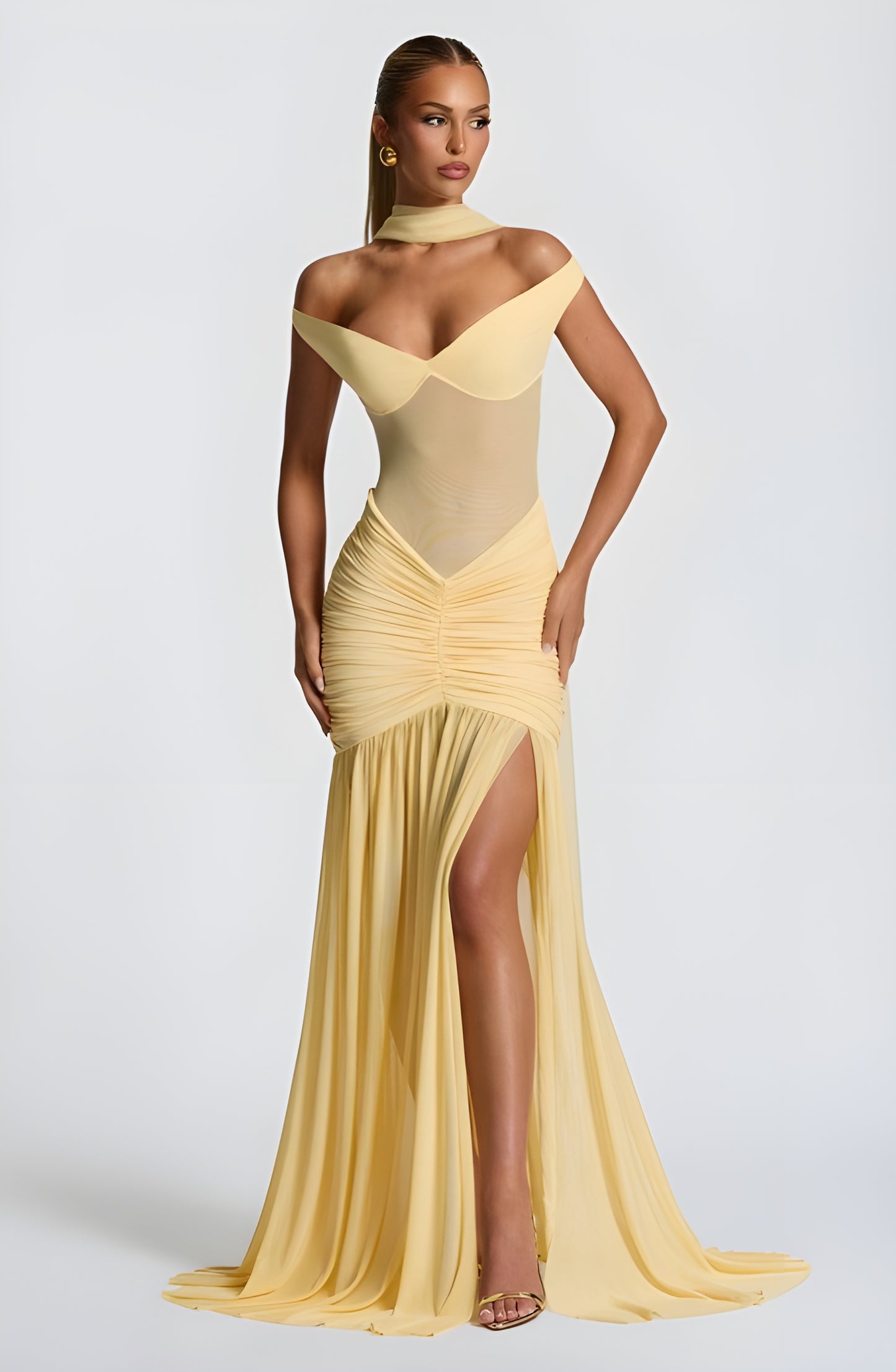 Solé Dress